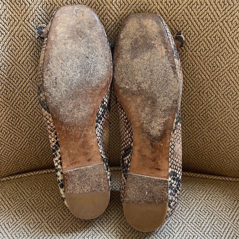 Stuart Weitzman Snake Print Flats, 7.5 - Picture 11 of 11